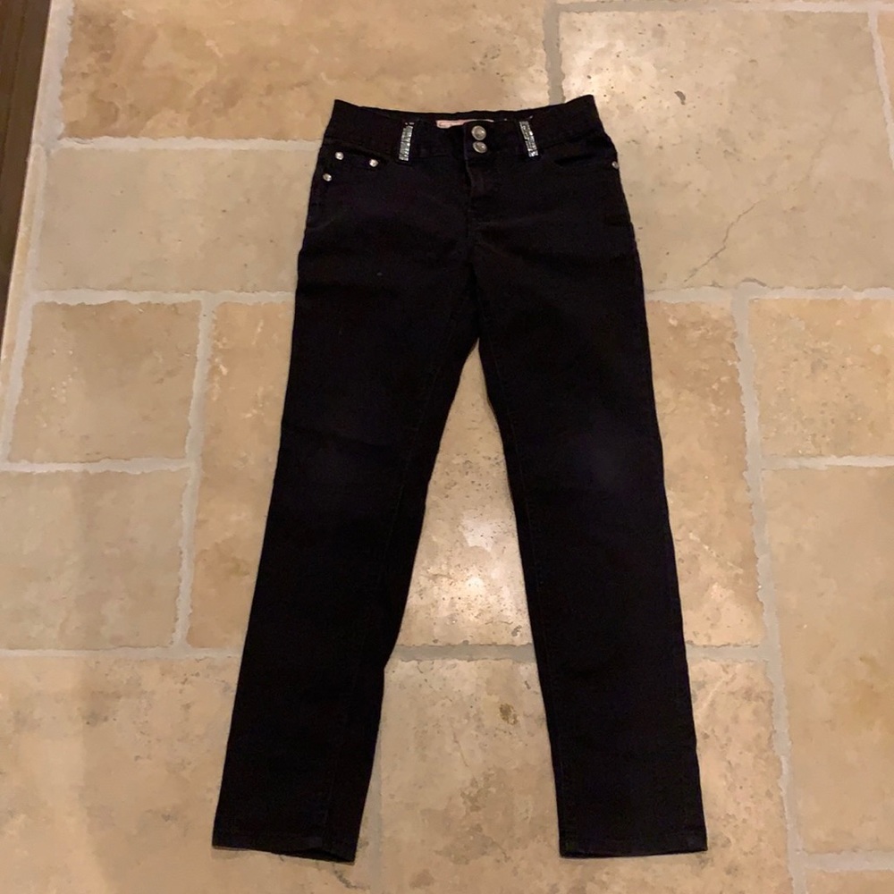 Cute black and silver jeans in the brand lulu luv